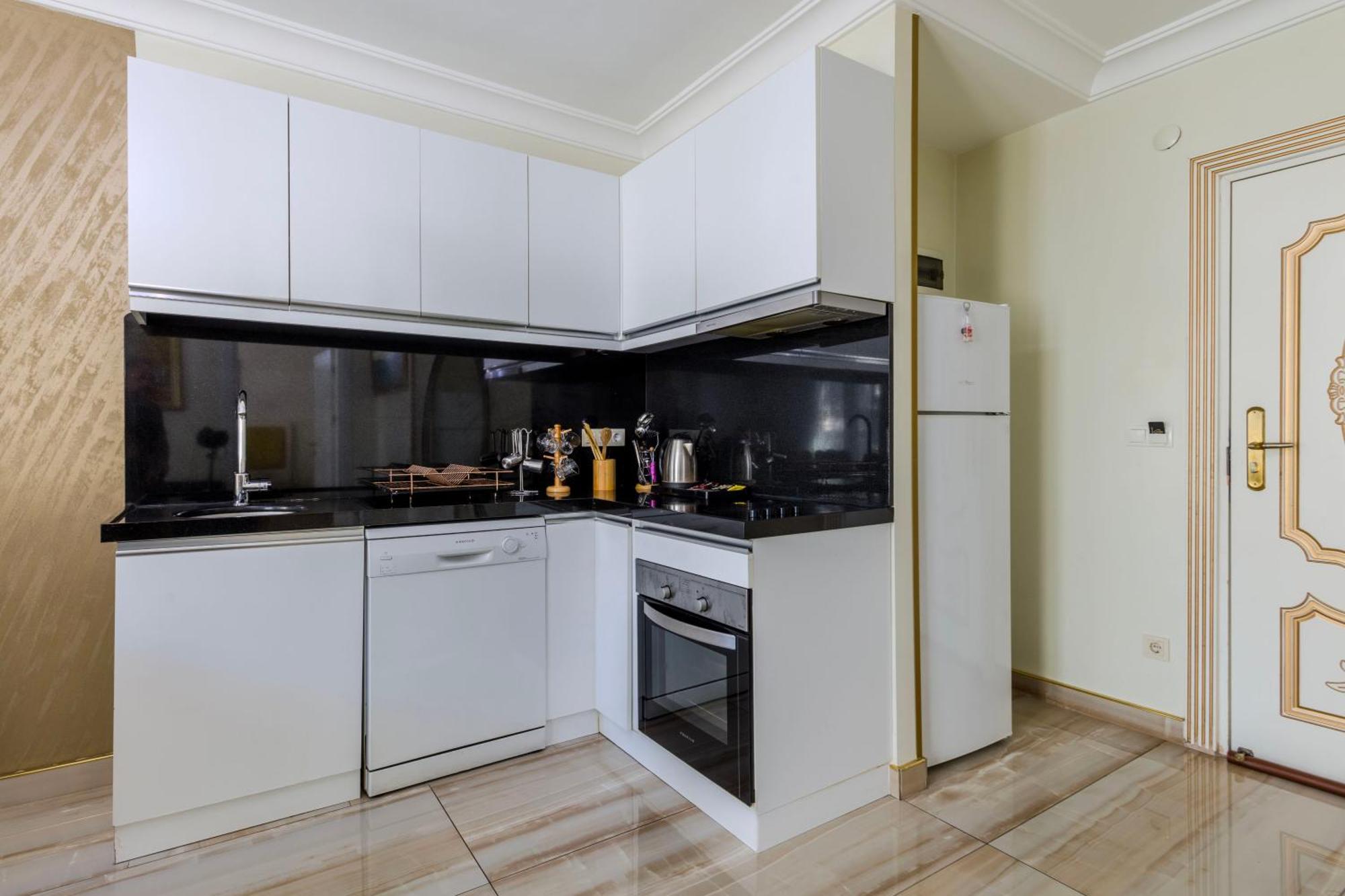 Lemis Suite Istanbul Exterior photo